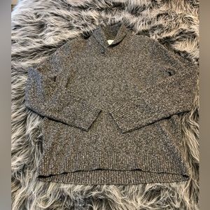 Soft button neck men’s sweater